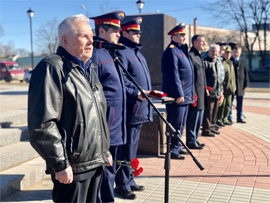 V ehstafetu vlilis Velikij Novgorod i Staraya Russa8