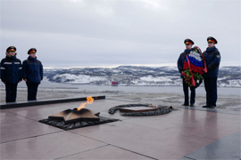 Zemlya s geroicheskogo Murmanska dojdet do Bresta2