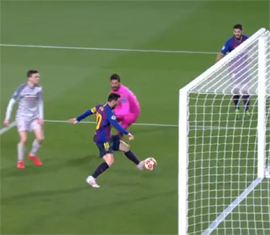 Sokrushayushchij Lionel2