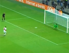 Osechka Suaresa vyvela Peru na Chili6