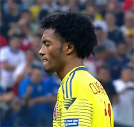 V polufinal s poslednim v matche udarom7