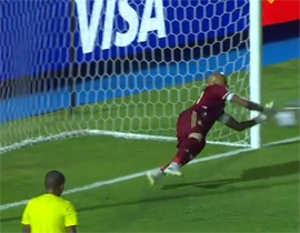 Alzhir vyvela v polufinal dvazhdy sygravshaya v serii penalti levaya shtanga4