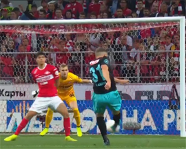 Lovchej udarit Tuna igroku i ne vidat plej offa Spartaku2