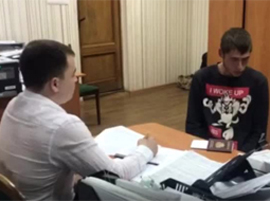 Napavshego na sanitara skoroj pomestili pod domashnij arest