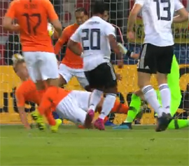 Niderlandy liho sdelali kvadraturu Germanii16