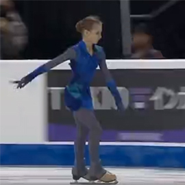 Aleksandra Trusova i chetvernye6