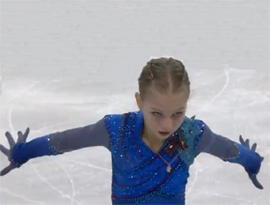 Aleksandra Trusova i chetvernye9