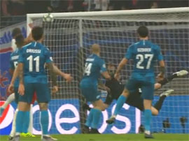 Posle gola Lejpcig nein sitzen poetomu Piteru bolshe zabitcer8