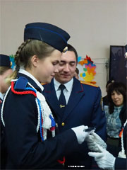 Sledovateli Kanashskogo mezhrajonnogo sledstvennogo otdela SU SKR po Chuvashi vruchili pogony kadetam3