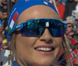 Velikolepnaya Doroteya vzyala zoloto pasyuta na rodnoj zemle4