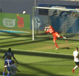 Udar v devyatku Bittenkurta prines pobedu Verderu3