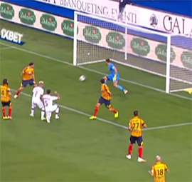 Futbolnye billiardisty iz Milana nakatili kvadraturu Lechche1