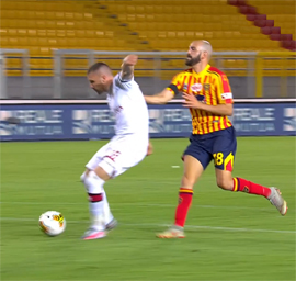 Futbolnye billiardisty iz Milana nakatili kvadraturu Lechche5