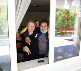 SU SKR po Chuvashii pomogaet detyam i pozhilym i napominaet o merah bezopasnosti na kanikulah6