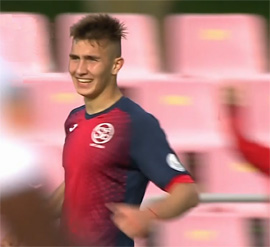 Autsajder sygral kak lider3