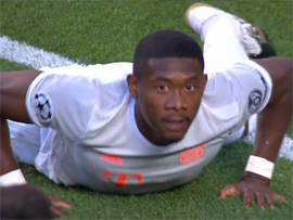 Bavariya sygrala pechali v setku Barsy15