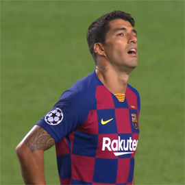 Bavariya sygrala pechali v setku Barsy22