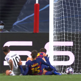 Bavariya sygrala pechali v setku Barsy25