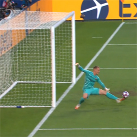 Bavariya sygrala pechali v setku Barsy7