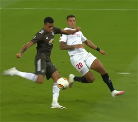 Kak Sulsher i ego Manchester proigrali v polufinale LE Seville12