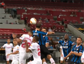 Ot pragmatichnyh pobed proigryvaet zrelishchnost21