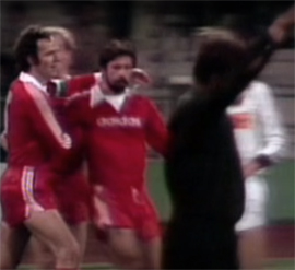 Ot pragmatichnyh pobed proigryvaet zrelishchnost28