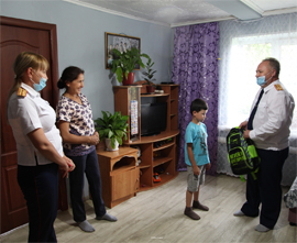 SU SKR po Chuvashii pomoglo s podgotovkoj k shkole mnogodetnym Vazyukovym6