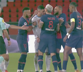 Kogda idet bolshaya draka malo futbola10