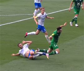 Kogda idet bolshaya draka malo futbola18