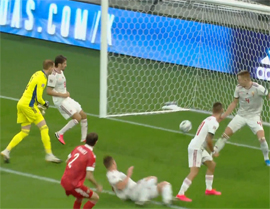 Pomimo proleta zamyslov trenerov mimo vse otobrazila i ih i igrokov pantomima19