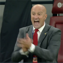 Pomimo proleta zamyslov trenerov mimo vse otobrazila i ih i igrokov pantomima21