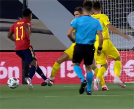 Pomimo proleta zamyslov trenerov mimo vse otobrazila i ih i igrokov pantomima3