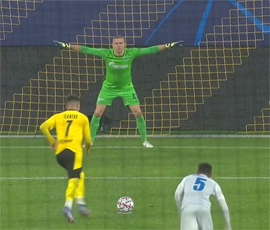 Dortmund zabivaet Zenitu v Lige chempionov1