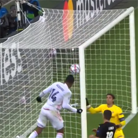 Real spassya v matche s Borussiej3