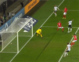 prinesshij nichyu tri tri sbornoj Germanii v igre so Shvejcariej gol Gnabri