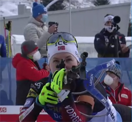 V estafetnom Hohfilcene pobedu oderzhali norvezhki i Elvira1