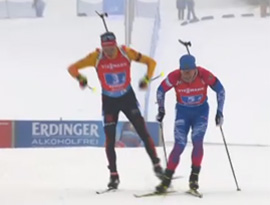 Eduard Latypov oboshel Benedikta Dollya