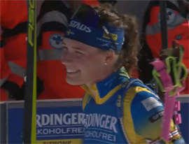 Anna Eberg vstretila pobedu Markety potryasayuchej ulybkoj