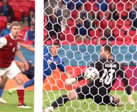 Na polovinu vyshlo 20 minut futbola15