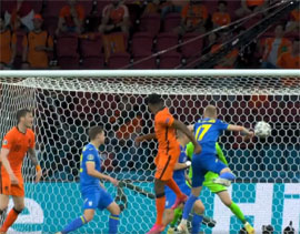 Niderlandy vyigrali u sbornoj Ukrainy13