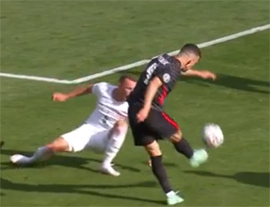 V prohodcy rinulis na Evro futbolnye kanatohodcy13