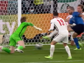 Italiya obygrala Angliyu po serii penalti v finale Evro 2020 11