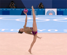 sestry Averiny lidiruyut v hudozhestvennoj gimnastike na Olimpiade v Tokio1