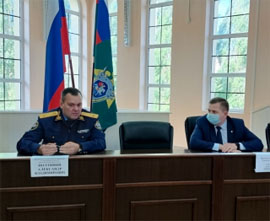 Poltinin so stepanovym na lichnom prieme