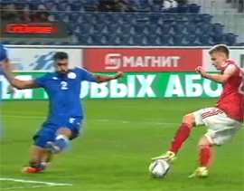 Andrej Mostovoj zabivaet otlichnyj gol Kipru2