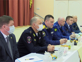 Na vstreche s bezhenzami iz donbassa4