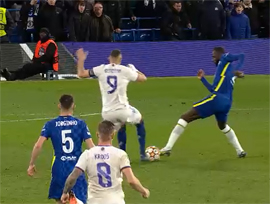 Benzema vyzarapal tretij gol i pobedu realu2