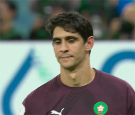 Yassin Bunu vyvel Marokko v chetvertfinal1