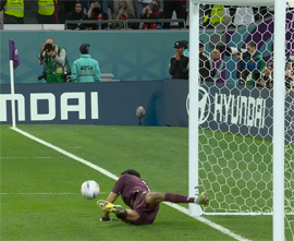 Yassin Bunu vyvel Marokko v chetvertfinal6