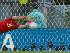 Vtoroe otrazhenie emiliano martinesem penalty1